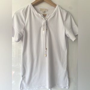 Michael Kors white blouse flare short sleeves side slits stretched fabric sz S